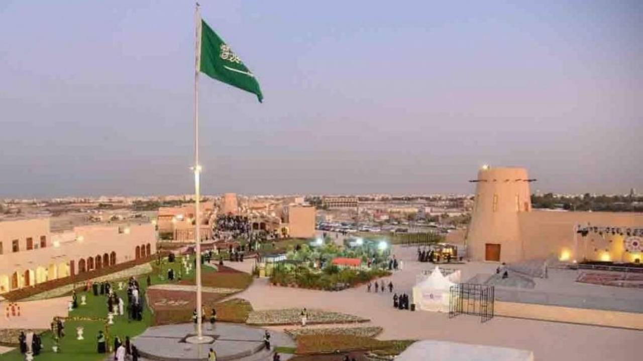 بالصور.. شركات عالمية تتنافس لتنفيذ مشاريع أمانة الشرقية الاستثمارية