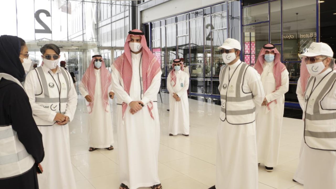 بالصور.. الوزير الحقيل يدشن حملة «ممتثل» لتعزيز الرقابة البلدية بالرياض