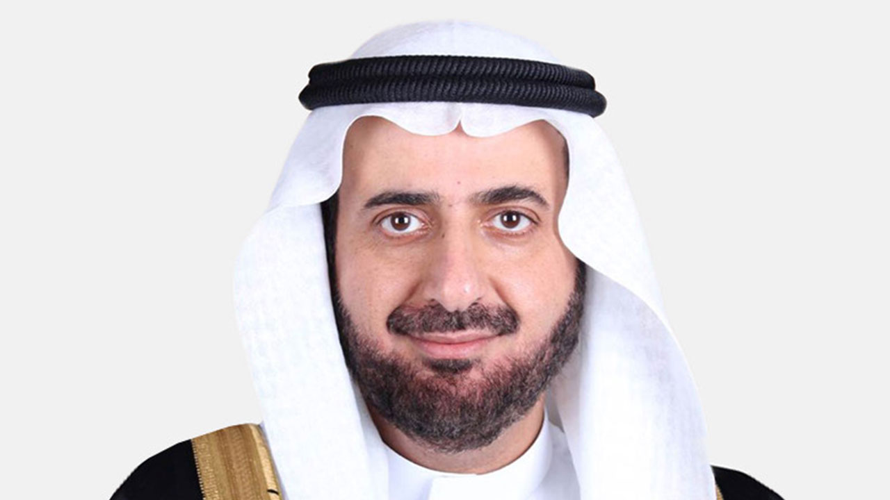 وزير الصحة يُكرم الفائزين بجائزة الرواد في موسمها الثالث