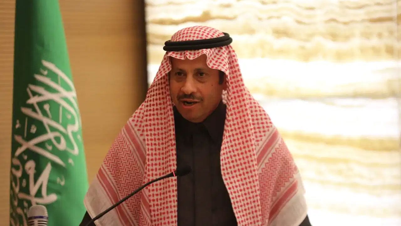 سفير المملكة بالأردن يقلد الملحق العسكري رتبته الجديدة