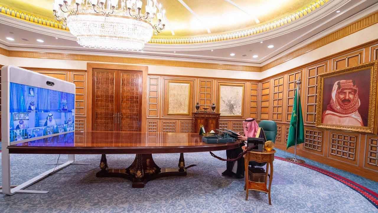 بنك مصر الآن في السعودية.. الالتزام باللوائح شرط للعمل وأي فروع أخرى بيد المالية
