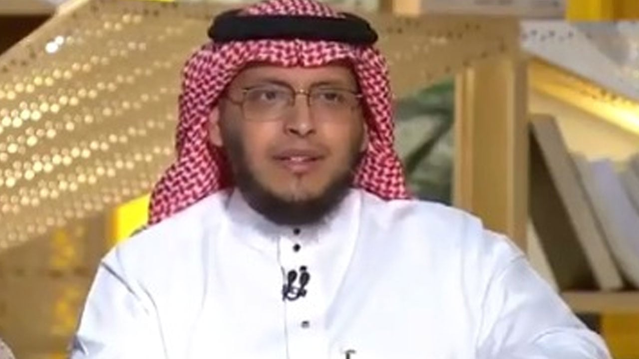 كيف كان النبي محمد يقرأ القرآن الكريم؟.. القارئ الغزالي يجيب