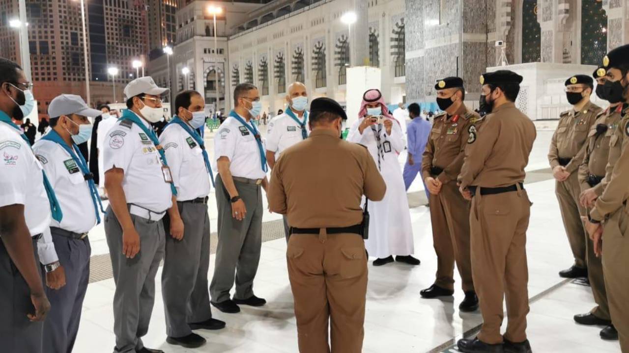 قادة كشافة تعليم مكة يقدمون 2700 ساعة تطوعية في خدمة ضيوف الرحمن