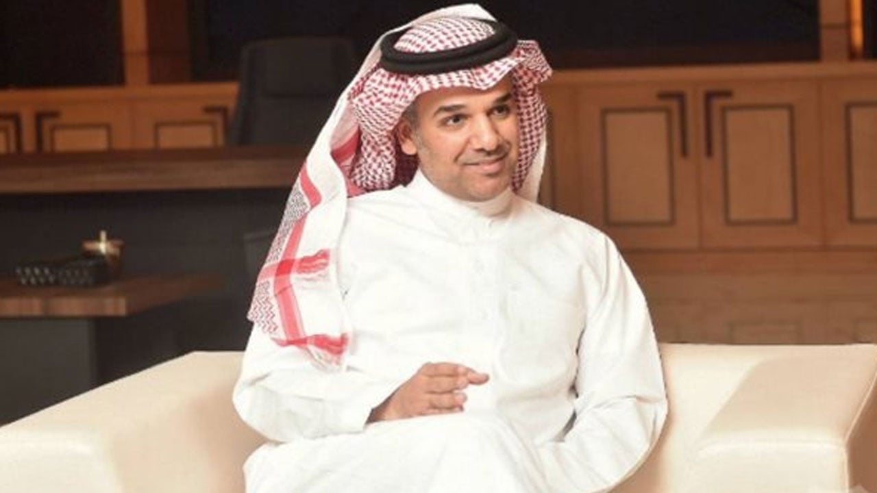 الأهلي على صفيح ساخن.. اليوسف يزاحم النفيعي على خلافة مؤمنة