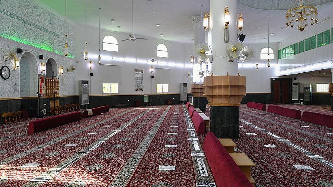بـ8 مناطق.. وزارة الشؤون الإسلامية تغلق 24 مسجدًا بسبب كورونا
