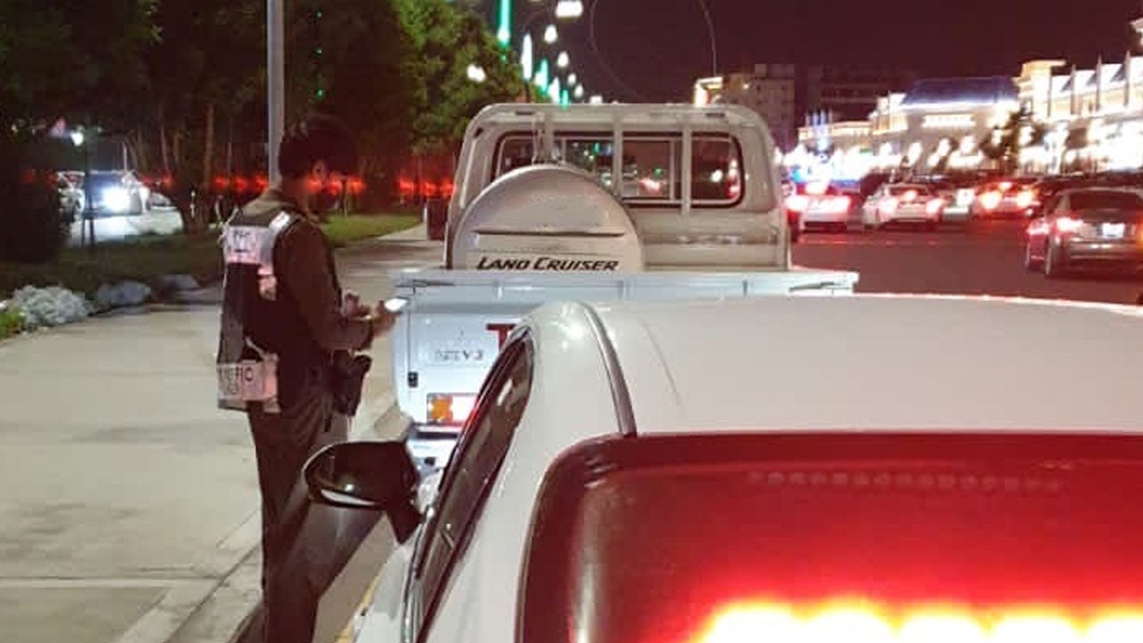 وثق مخالفته عبر مواقع التواصل.. الإطاحة بالقائد المتهور في الطائف