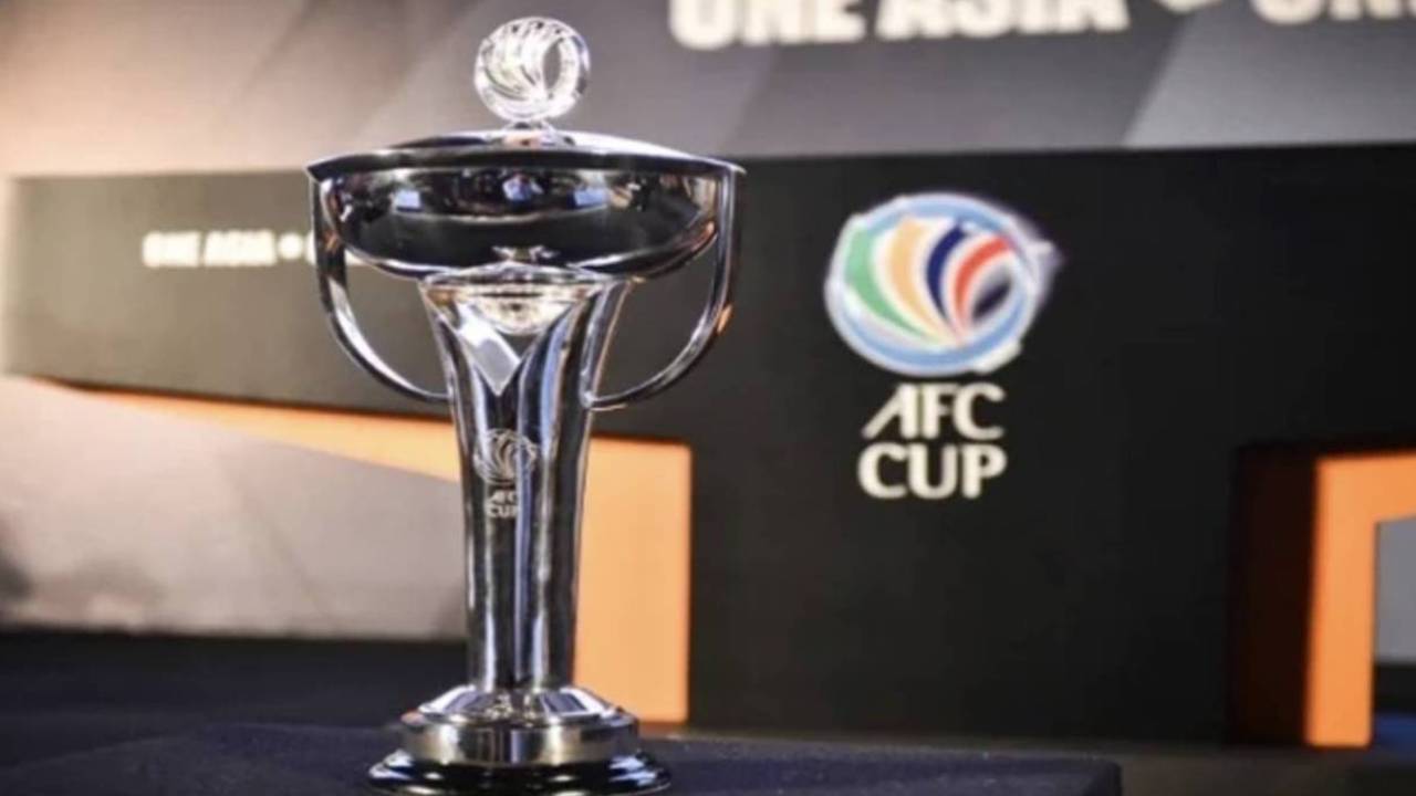«الآسيوي» يصدر قرارًا مفاجئًا بشأن بطولة كأس الاتحاد