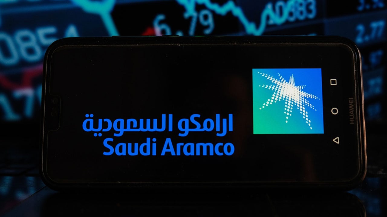 فوربس تتوقع تحقيق «أرامكو» أرباحًا بـ80 مليار دولار في 2021