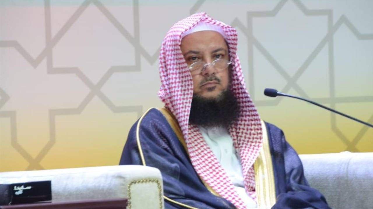 قضاء أيام الصيام للحامل والمرضع.. الشيخ «السليمان» يوضح الحكم