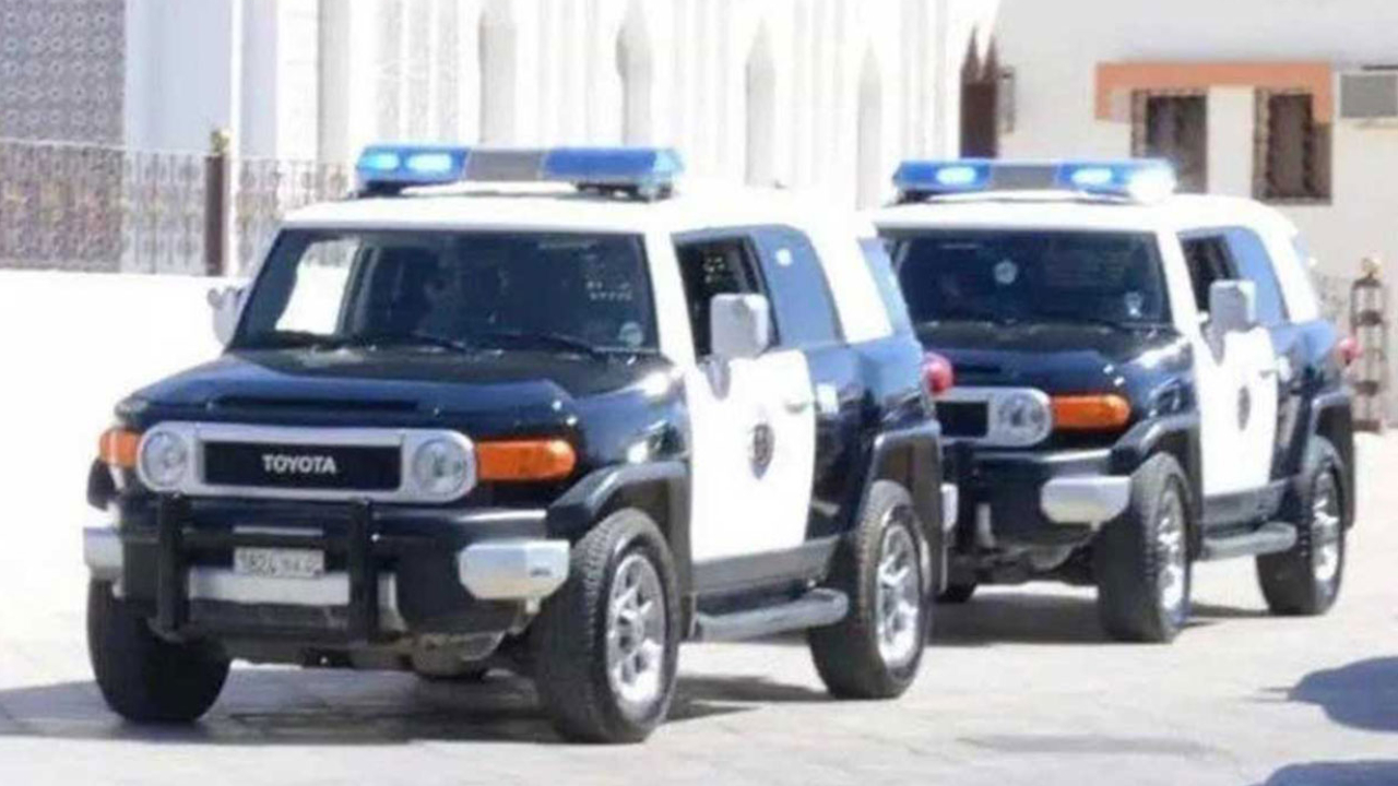 الإطاحة بمواطنين في الحدود الشمالية سرقا عقاقير خاضعة لتنظيم التداول الطبي