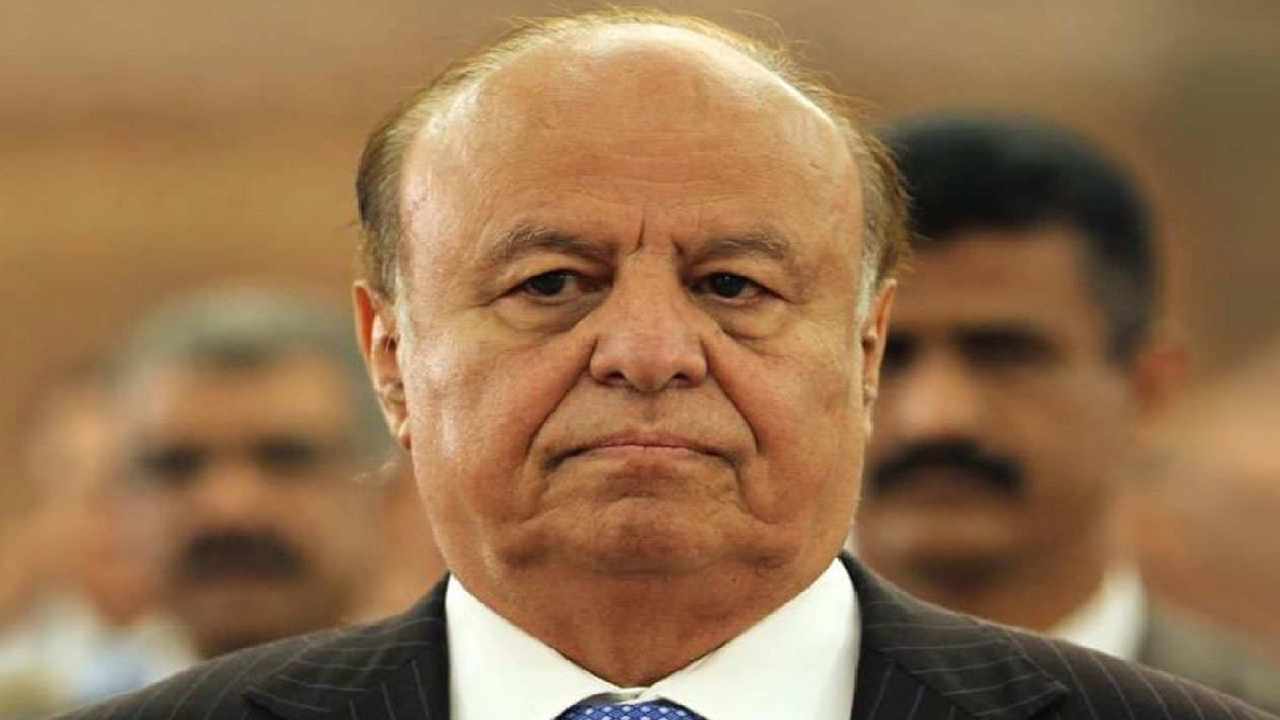 الرئيس اليمني يؤكد استحالة تقبل مواطنيه لنقل التجربة الإيرانية