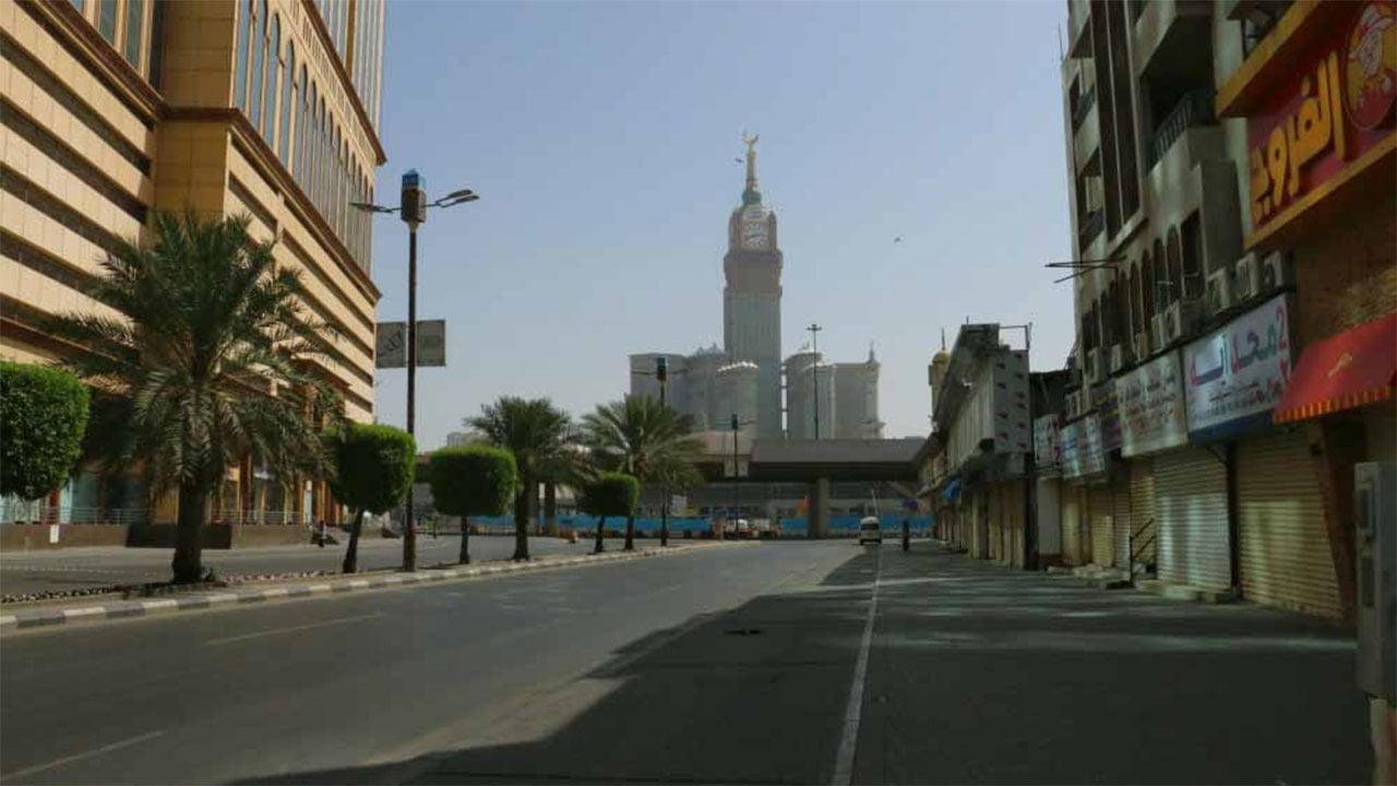 تنبيهات الأرصاد: سحب وأمطار رعدية وأتربة مثارة على بعض مناطق المملكة.. الإثنين