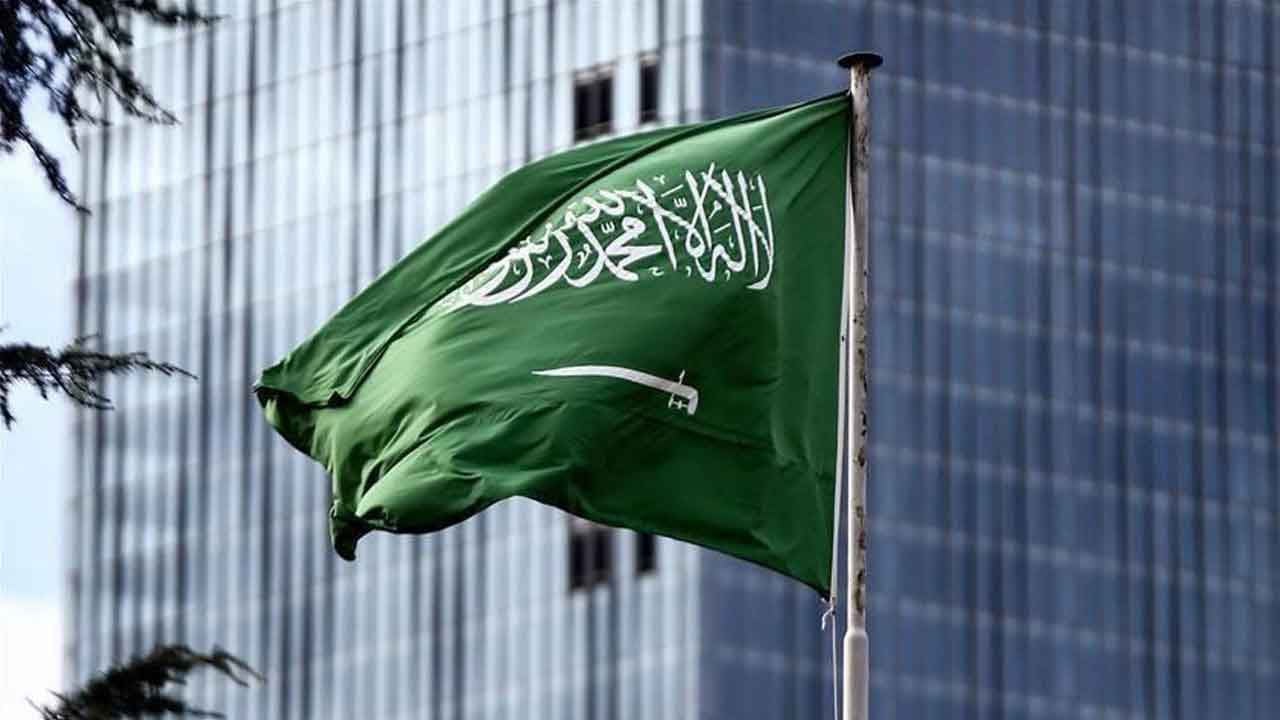 أخبار السعودية اليوم.. حفل افتتاح «مخالف» بحضور لاعبين ومشاهير يغلق «كوفي شوب» بالرياض.. وضبط مغتصب طفلة نيجيرية بمكة