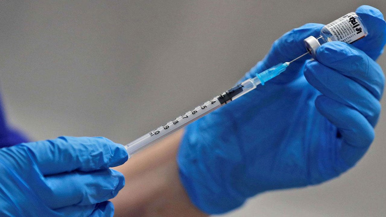 «الصحة»: ارتفاع عدد جرعات لقاح كورونا المعطاة في المملكة إلى 14,9 مليون