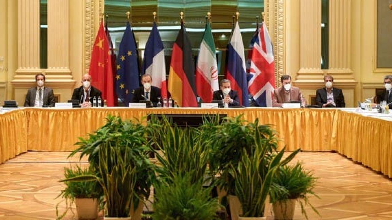 تقرير: واشنطن لن تسمح بتكرار تجربة الهند وباكستان النووية.. وإيران سترضخ