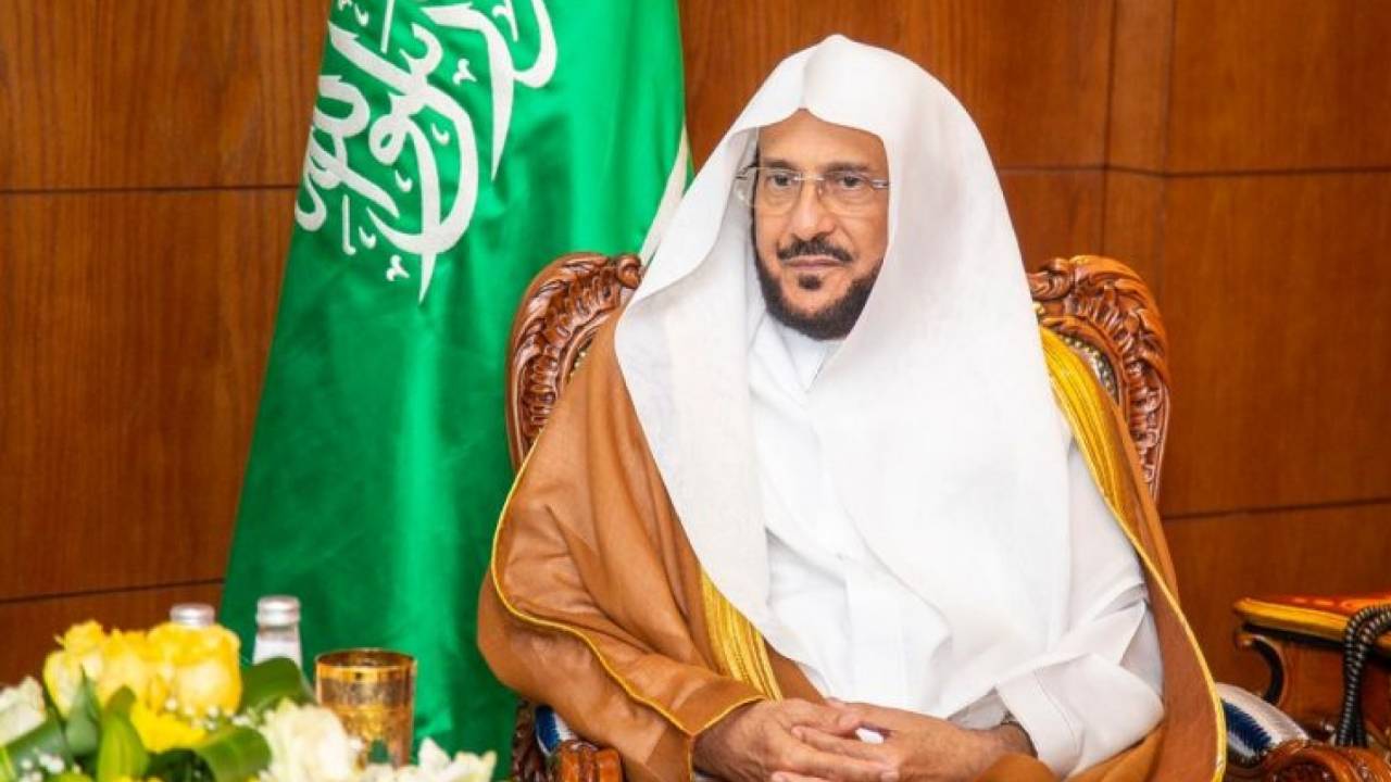 وزير الشؤون الإسلامية: قصر الحج على الداخل متّسق مع الشريعة