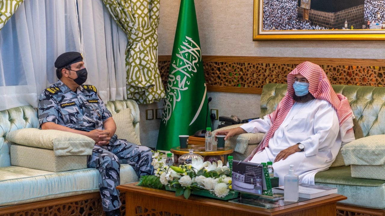 السديس واللواء البسامي يبحثان خطة مطورة لسلامة قاصدي الحرمين