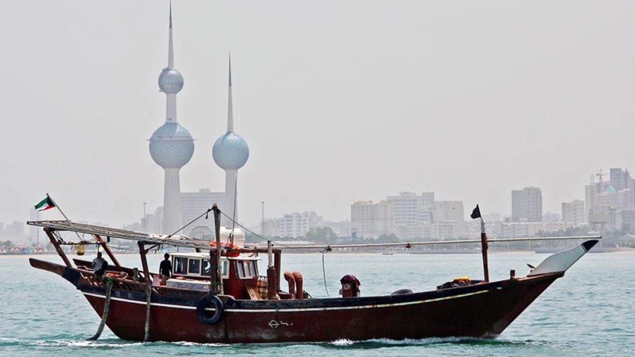 إيقاف الملاحة البحرية بـ3 موانئ كويتية بسبب الأحوال الجوية