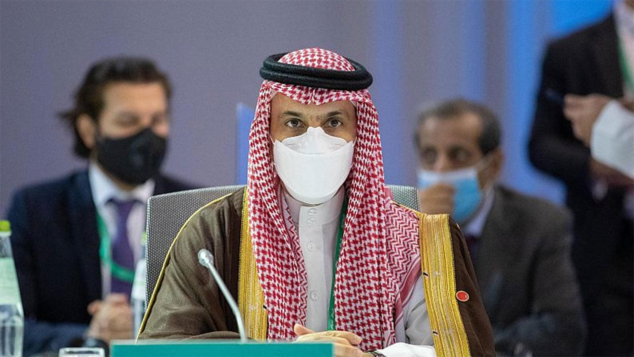 وزير الخارجية: غياب الإرادة الدولية الفاعلة أطال أمد «الأزمة السورية»