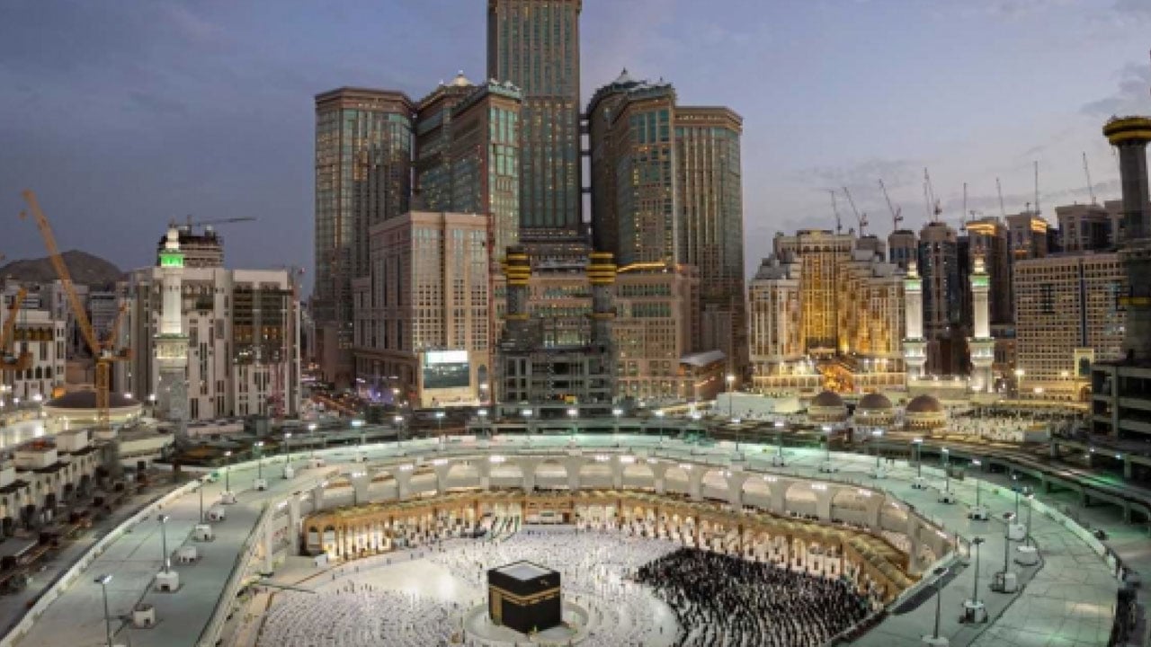 الجهات المعنية بـ«الحرم» تناقش استعدادات موسم الحج غدًا