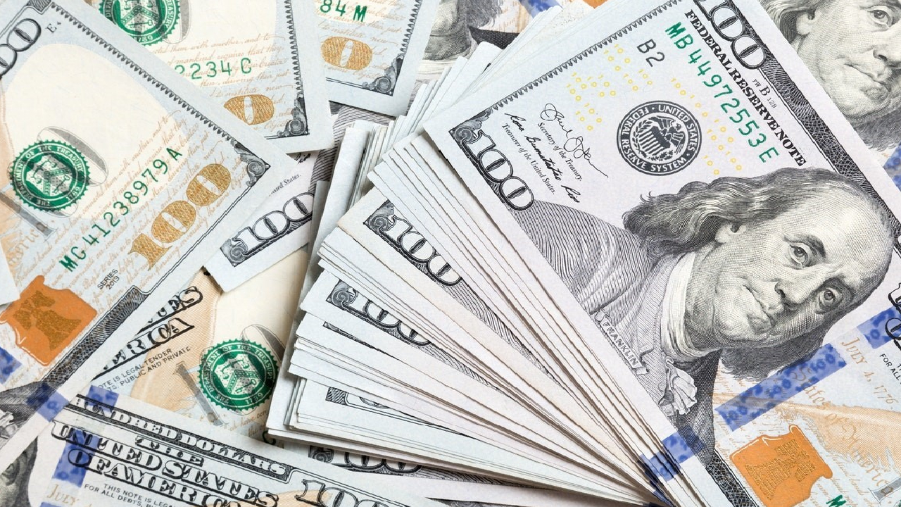 مبيعات العملات الأجنبية في كازاخستان ترتفع إلى 1.4 مليار دولار