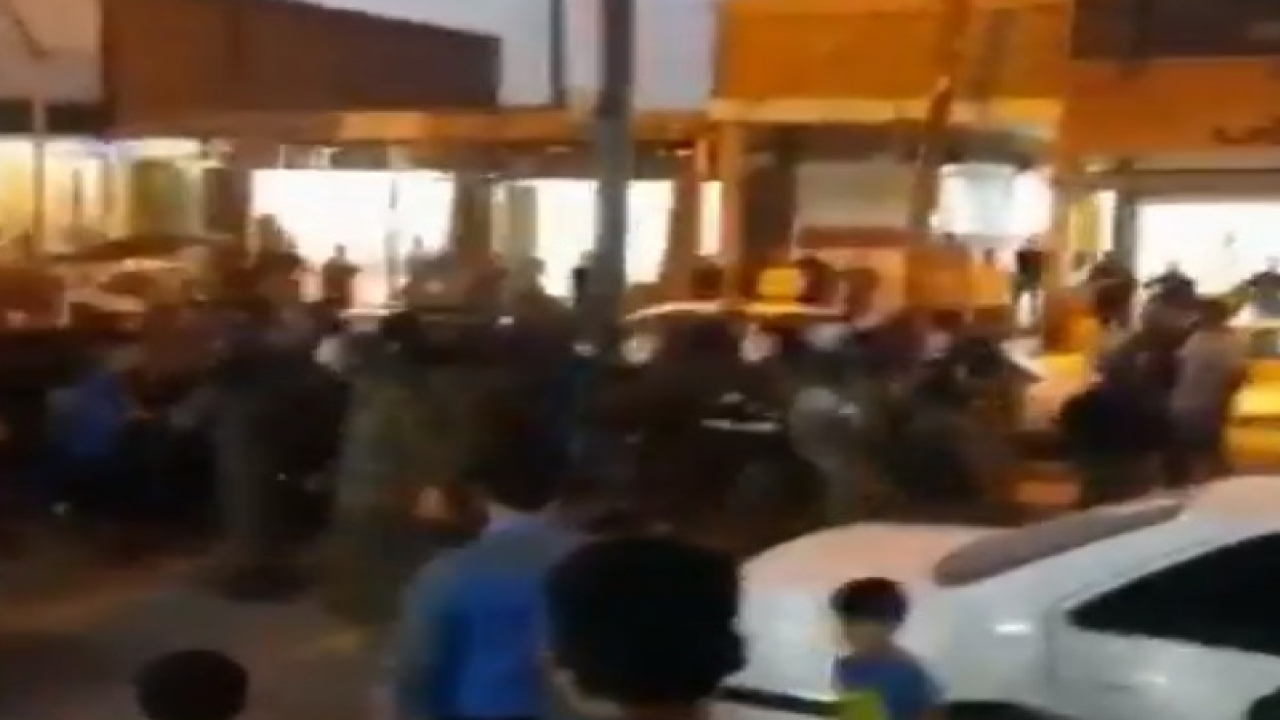 مقاطع مصورة توثق احتجاجات كبيرة في إيران بسبب أزمة المياه