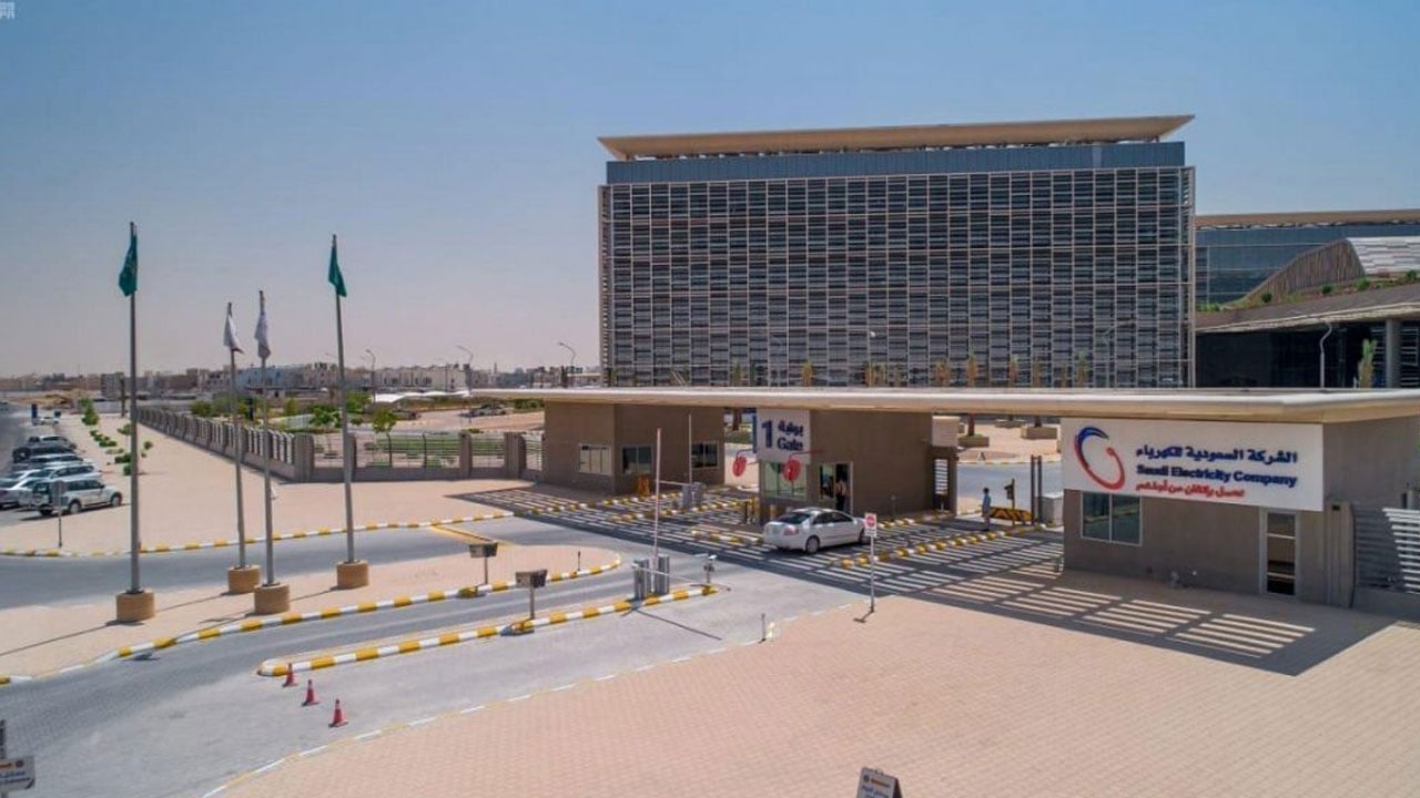 700 مهندس وفني لتنفيذ خطة «الكهرباء» في المشاعر المقدسة