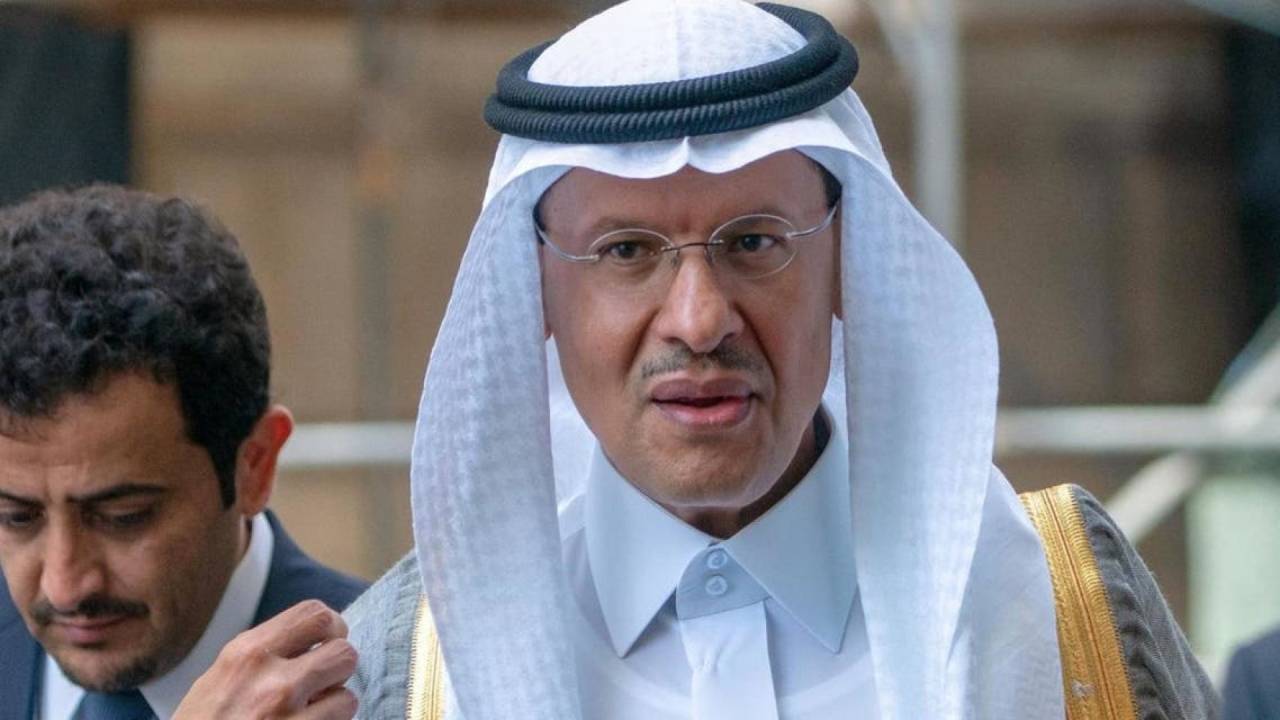 وزير الطاقة: سننهي خفض إنتاج النفط في سبتمبر 2022 إذا سمحت الظروف