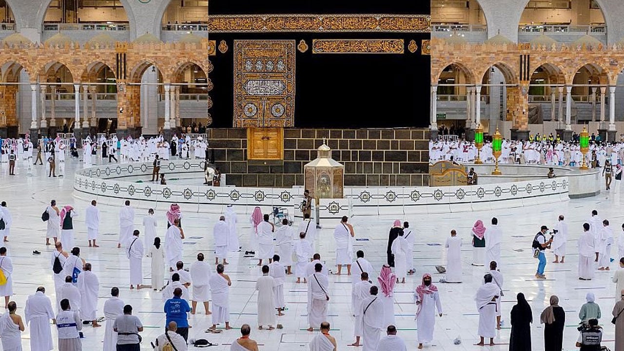 قائد قوات أمن الحج: الطواف متاح في جميع الأدوار وفق الخطة المعتمدة