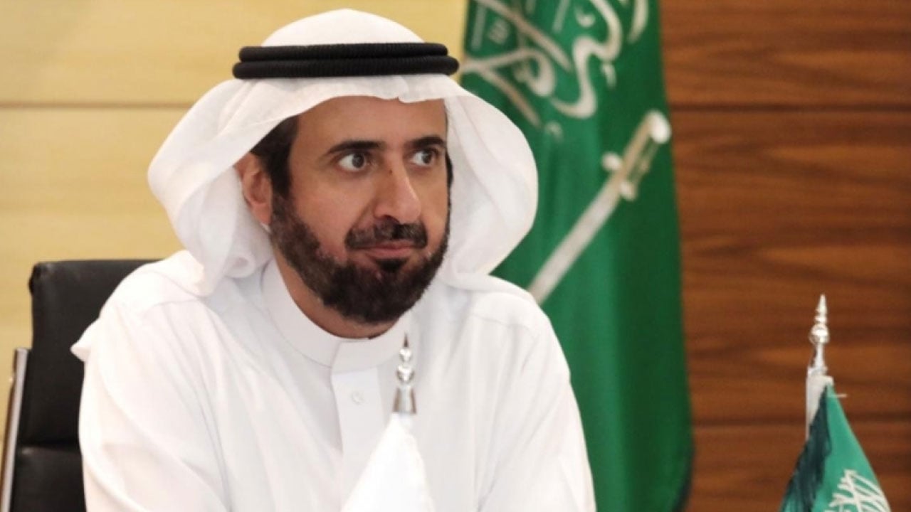 وزير الصحة يعلن نجاح موسم الحج صحيًا وخلوه من كورونا