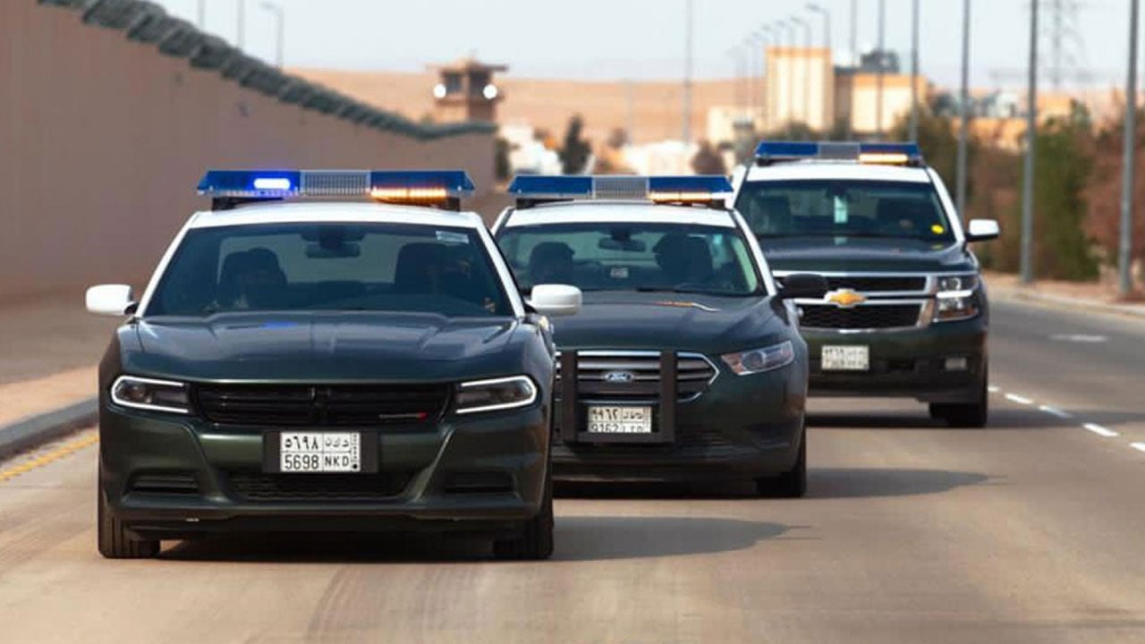 شرطة الرياض: ضبط 6 مقيمين ارتكبوا جرائم الاعتداء على الأموال