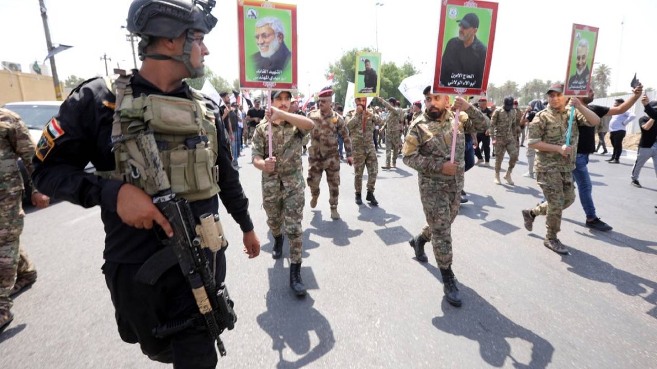 ميليشيات إيران تهدد بمهاجمة القوات الأمريكية بالعراق وتطالب بانسحابها