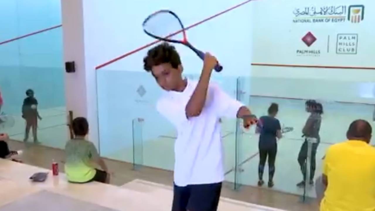 المالكي.. طفل سعودي يحلم برفع راية المملكة عالياً في عالم الإسكواش