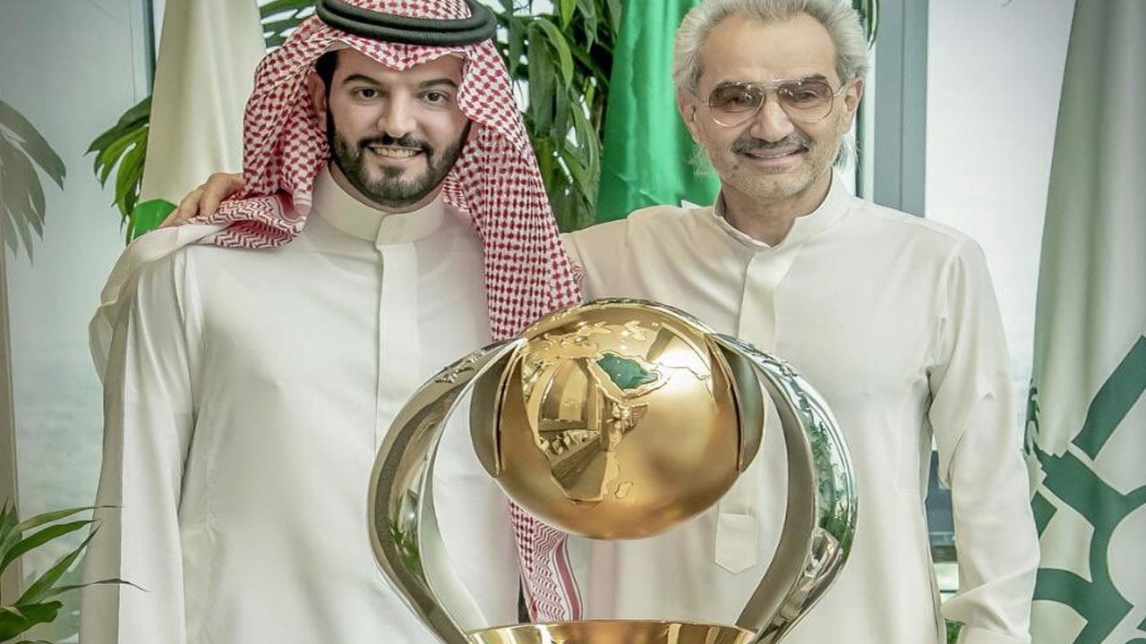 «الهلال» يكشف دور الأمير الوليد بن طلال في التعاقد مع «بيريرا»