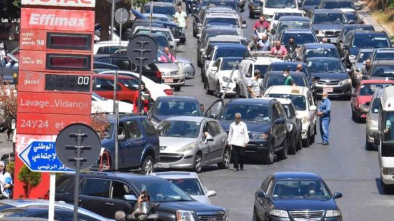 قتيل ثالث وجرحى في لبنان بسبب الخلاف على تعبئة الوقود