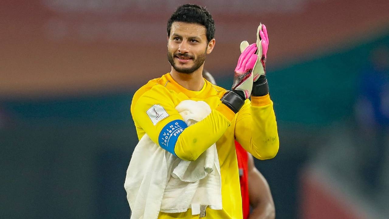 خطوة واحدة تفصل النصر عن حسم صفقة محمد الشناوي