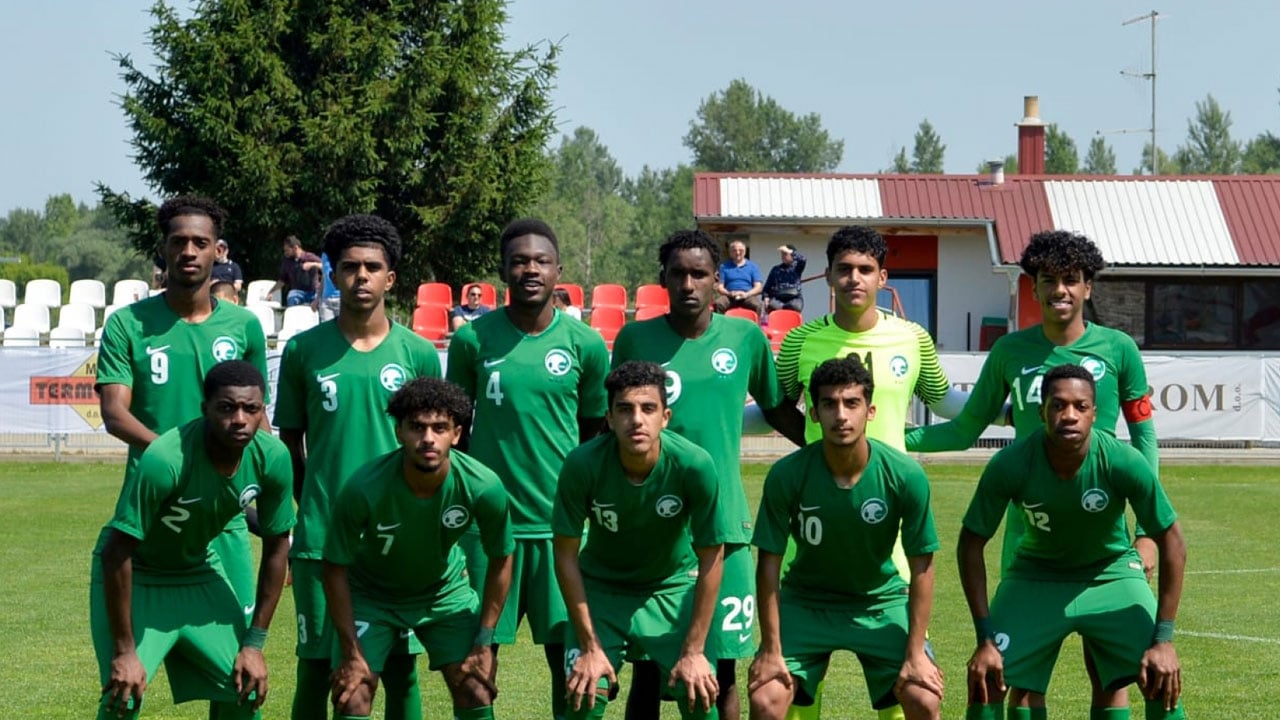 أخضر الشباب يطير إلى سلوفينيا استعدادًا لكأس آسيا