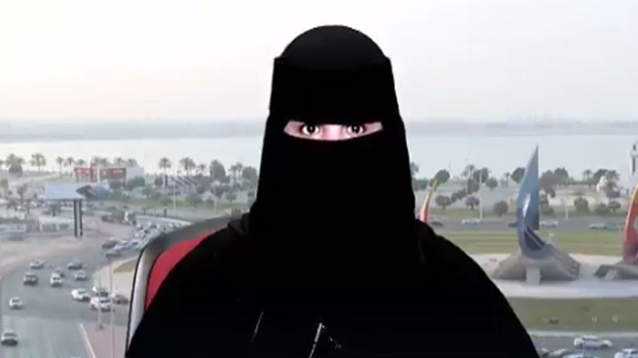 منيرة عبدالهادي.. قصة كفيفة سعودية أسلم على يديها 6 أشخاص