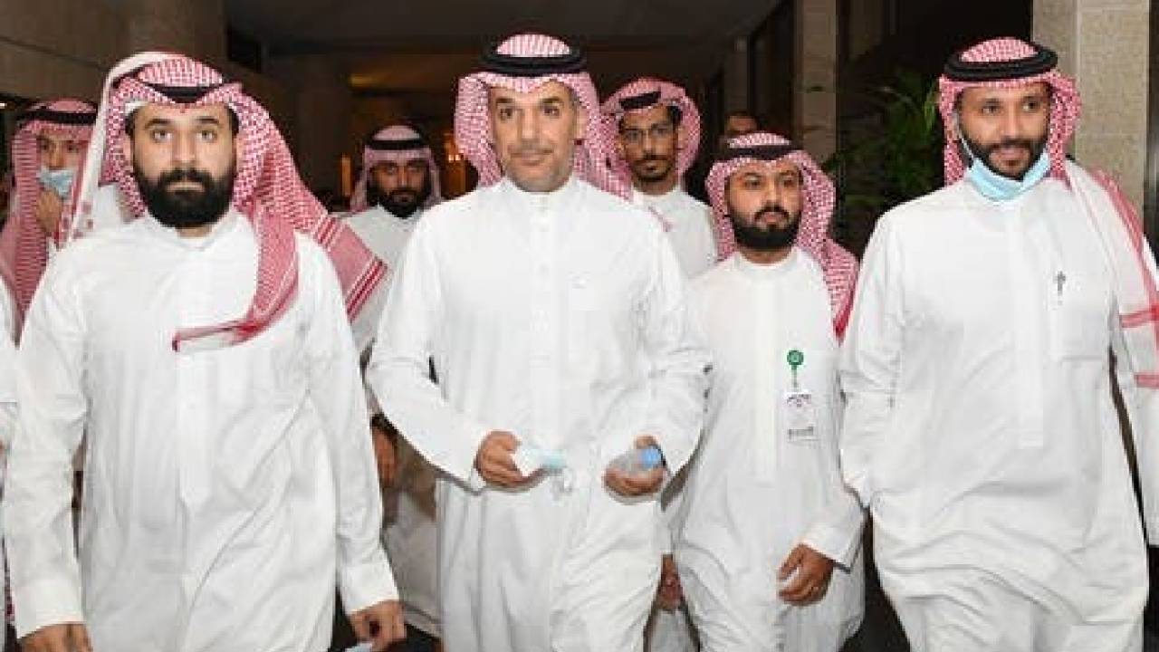 5 بنود حاسمة على طاولة «عمومية» الأهلي
