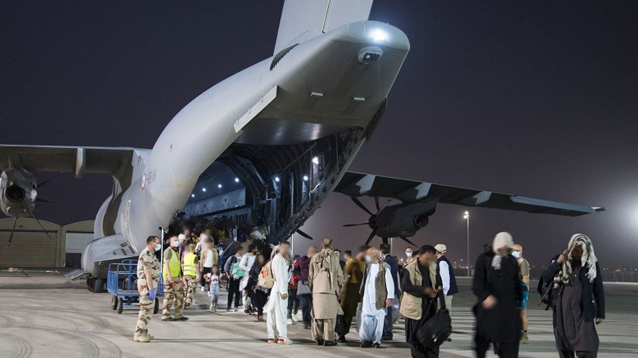 أمريكا: إجلاء أكثر من 100 ألف شخص بأمان من كابول