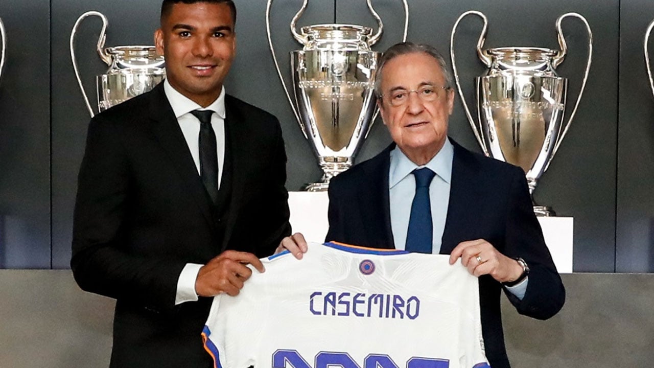 ريال مدريد يعلن تمديد عقد البرازيلي كاسيميرو