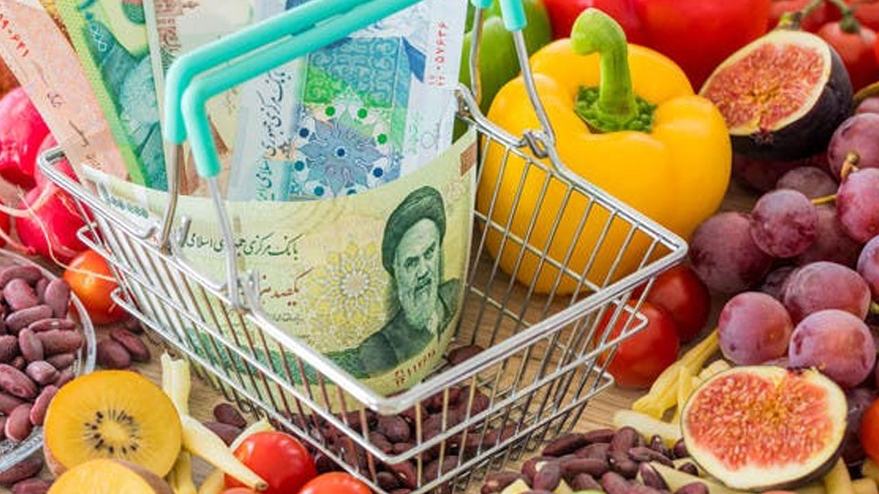 أسعار الغذاء ترفع التضخم في إيران لأعلى معدل منذ 27 عاما