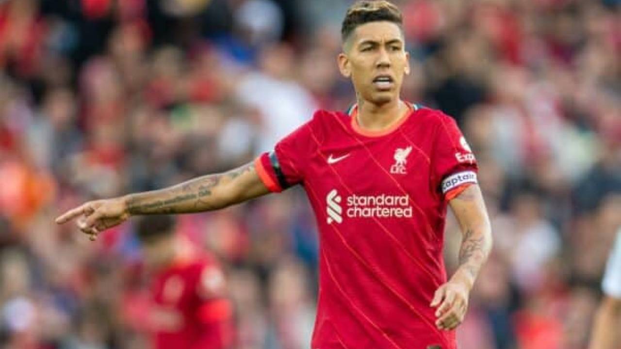 الأهلي يقدم عرضًا رسميًا لضم روبرتو فيرمينو لمدة 3 سنوات